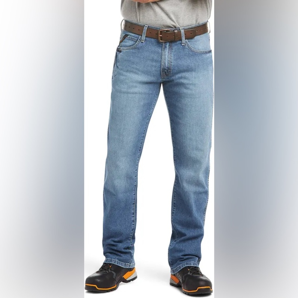 Ariat Blue Straight Jeans with Classic Stitching